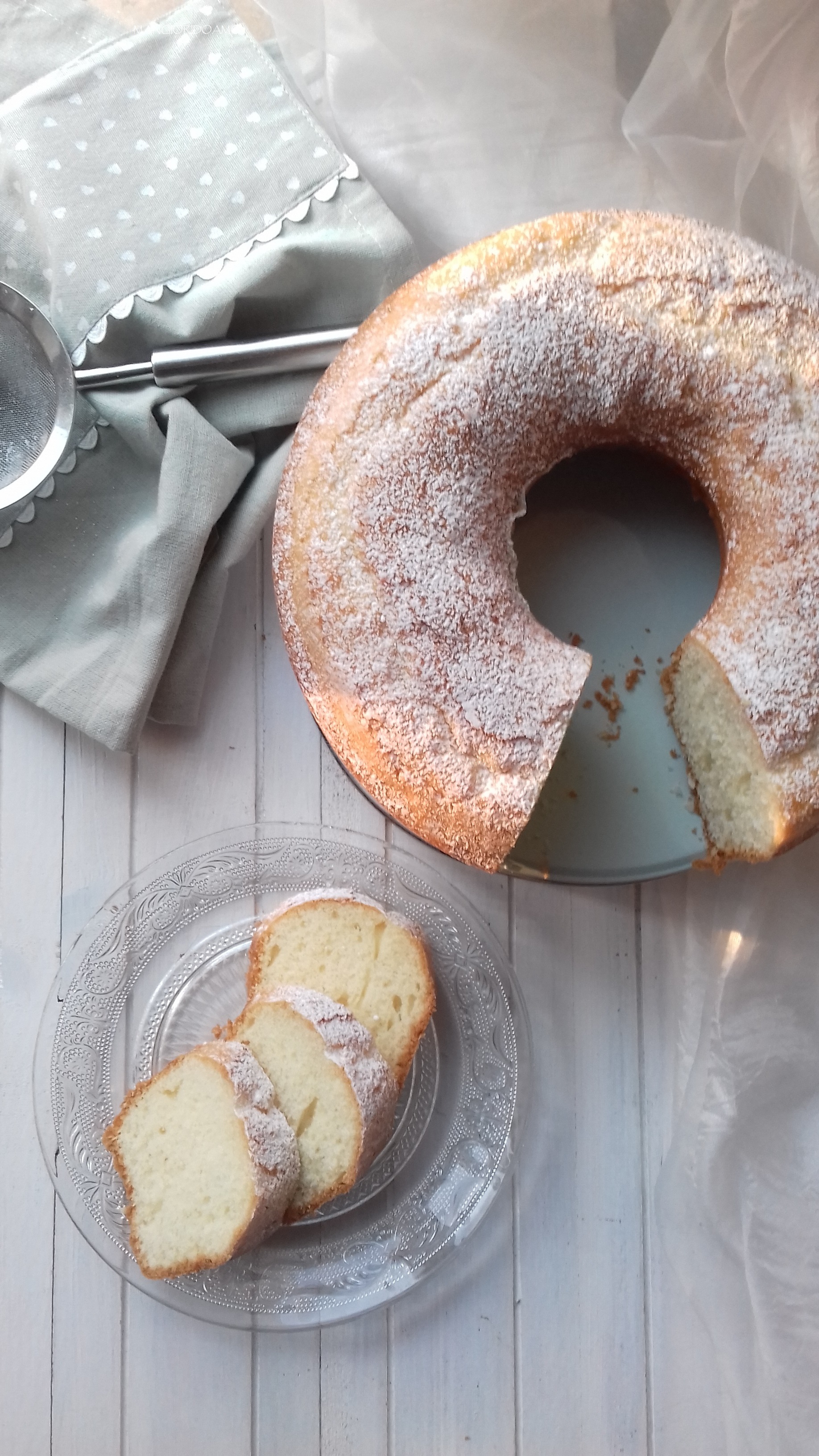 Ciambellone Alto E Sofficissimo Allo Yogurt - Mangioridoamo